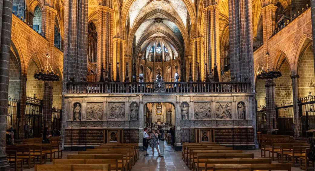 Navata della Cattedrale di Barcellona
